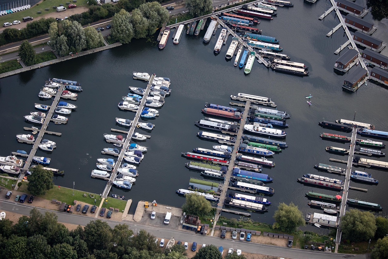 Narrowboat Winter Maintenance: Keeping a Canal Boat Afloat Through the Cold Months